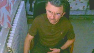 lokoum393 live cam on Cam4