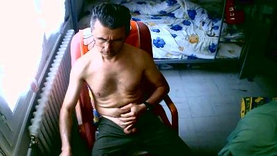 lokoum393 live cam on Cam4