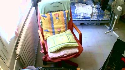 lokoum393 live cam on Cam4