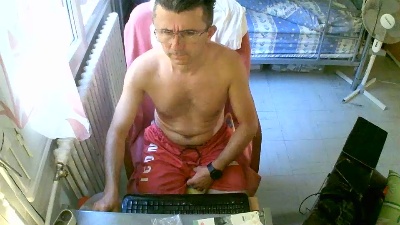 lokoum393 live cam on Cam4