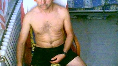 lokoum393 live cam on Cam4
