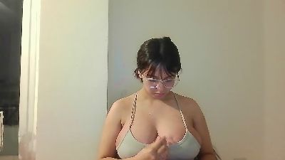 lolaa51 live cam on Cam4