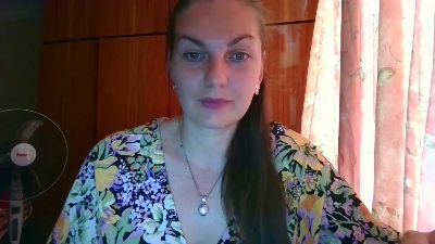 lolamoon live cam on Cam4