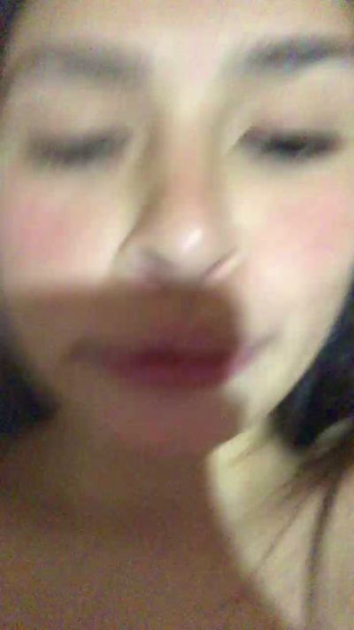 lolapassi live cam on Cam4