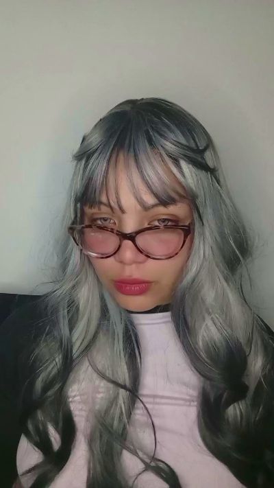 lolarenee2 live cam on UnifiedCams