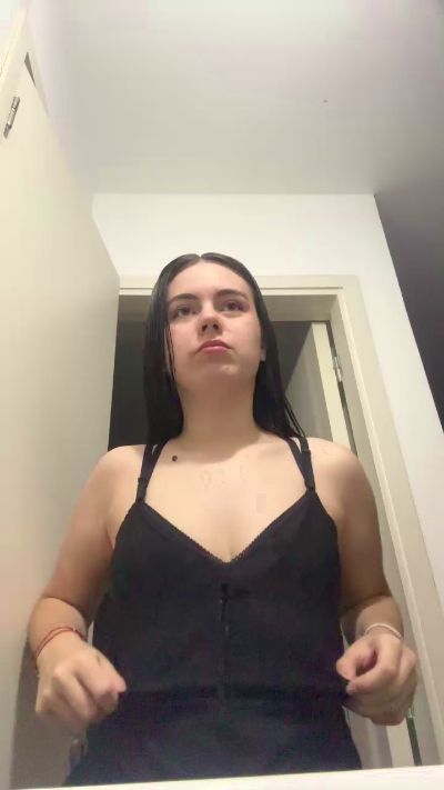 lolarocar live cam on Cam4