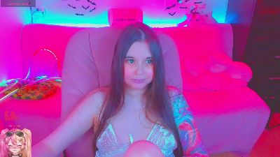 lolisuccub live cam on Cam4