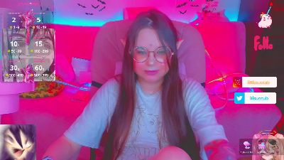lolisuccub live cam on Cam4