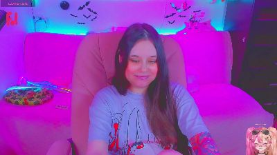 lolisuccub live cam on Cam4