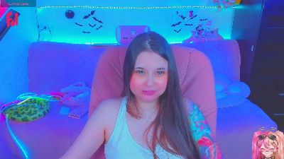 lolisuccub live cam on Cam4