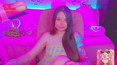 lolisuccub live cam on Cam4