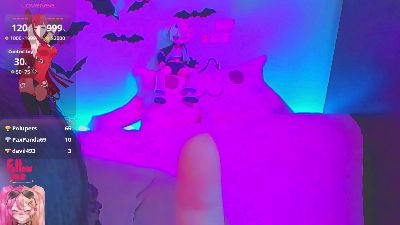 lolisuccub live cam on Cam4