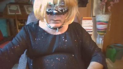 lollo19633 live cam on Cam4