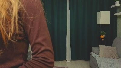 lollymoly live cam on Cam4