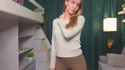 lollymoly live cam on Cam4