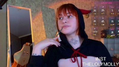 lolymolli live cam on Cam4