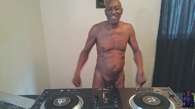 longcock4uu live cam on Cam4
