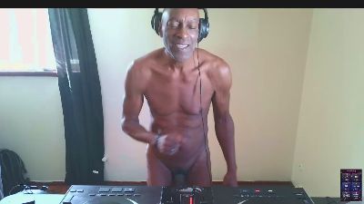longcock4uu live cam on Cam4