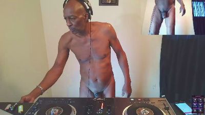 longcock4uu live cam on Cam4