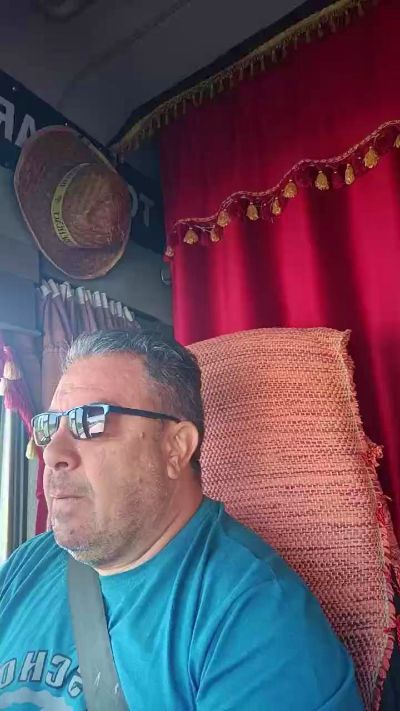 longdriver75 live cam on Cam4