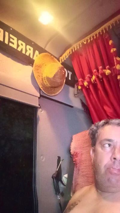 longdriver75 live cam on Cam4