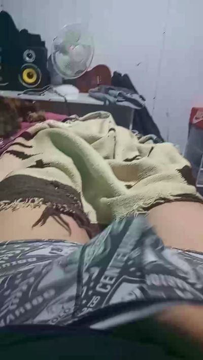 loquesea21 live cam on Cam4
