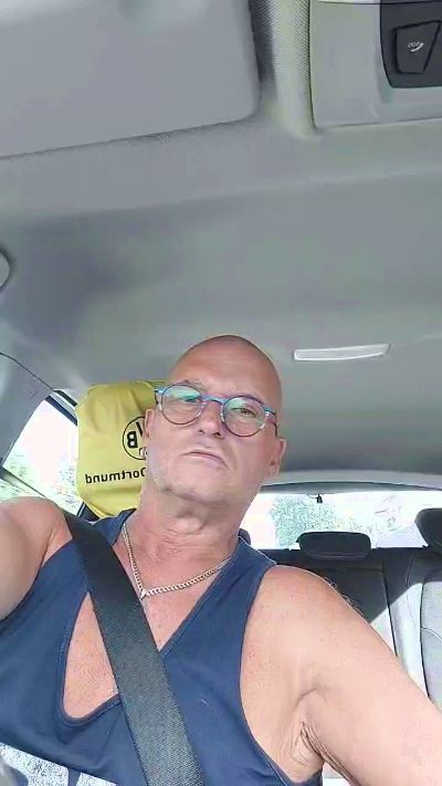 lordpinki live cam on Cam4