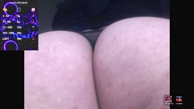 lorenitha_20 live cam on Cam4