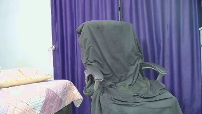 lorette23 live cam on Cam4