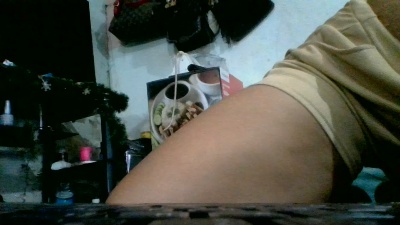 lori218 live cam on Cam4