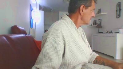 lossee3 live cam on Cam4