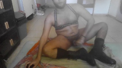 lostvulcan08 live cam on Cam4