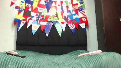 louise_Mikk live cam on Cam4