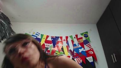 louise_Mikk live cam on Cam4