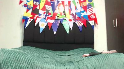louise_Mikk live cam on Cam4