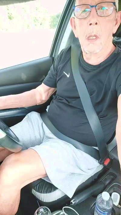 loulou2955 live cam on Cam4