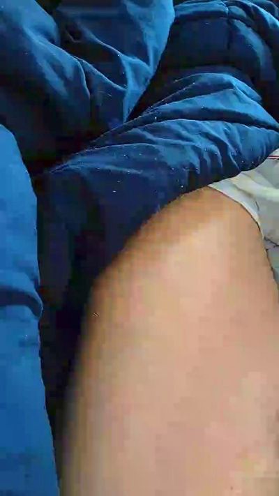 louloudu075 live cam on Cam4