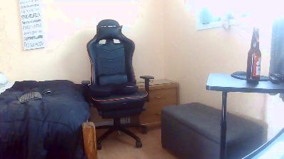 loumtl3 live cam on Cam4