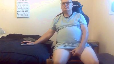 loumtl3 live cam on Cam4