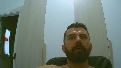 lovato2 live cam on Cam4