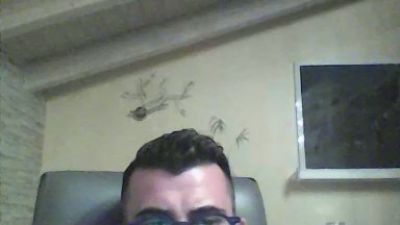 lovato2 live cam on Cam4