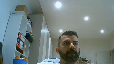 lovato2 live cam on Cam4
