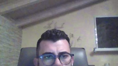 lovato2 live cam on Cam4