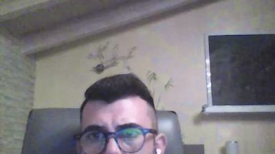 lovato2 live cam on Cam4