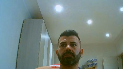 lovato2 live cam on Cam4