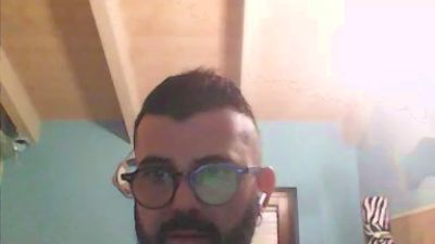 lovato2 live cam on Cam4