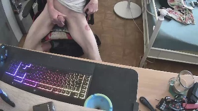 loveboy295 live cam on Cam4