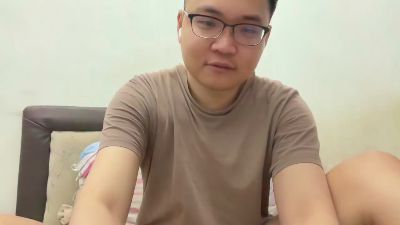 lovehairysexy live cam on Cam4