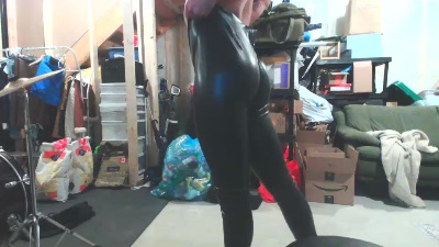 lovehotstuff live cam on Cam4
