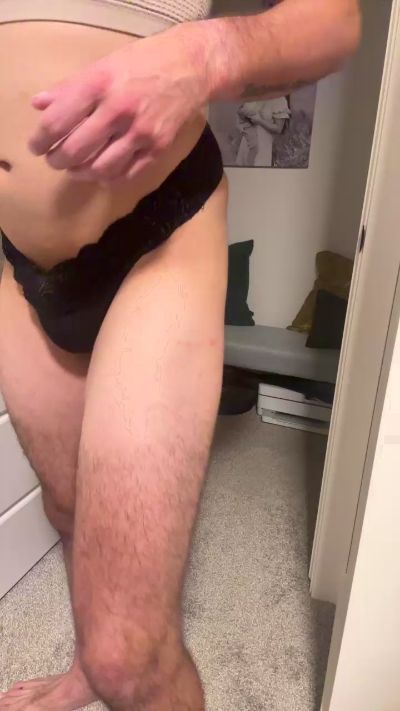 lovehotstuff live cam on Cam4
